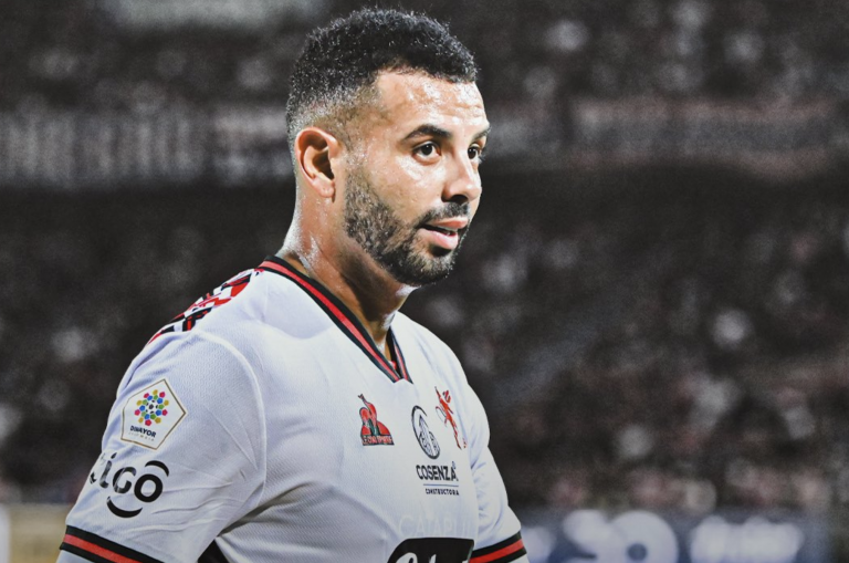 Edwin Cardona no va más en América de Cali